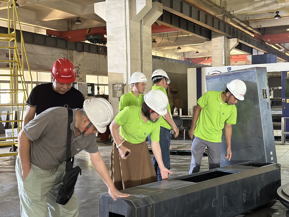 行業交流,共促發展 ——GCM 包裝(越南)有限公司與華通聯合(南通)塑膠工業有限公司蒞臨美奇斯參觀(圖3) 行業交流,共促發展 ——GCM 包裝(越南)有限公司與華通聯合(南通)塑膠工業有限公司蒞臨美奇斯參觀(圖3)